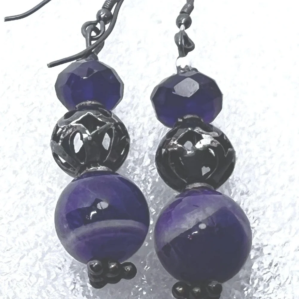 N/A purple dangle